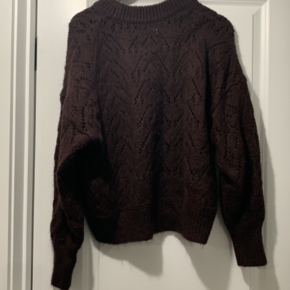 *3 for $15* Old Navy Sweater - Picture 5 of 5